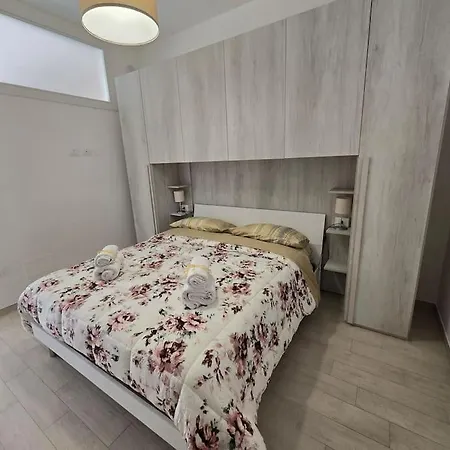Mini-appartamento Citta Apartment *